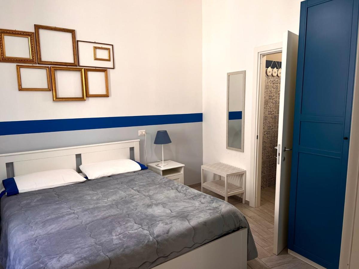 Vico Longo 25 - Ensuit Flat In The Heart Of Neapel Exterior foto