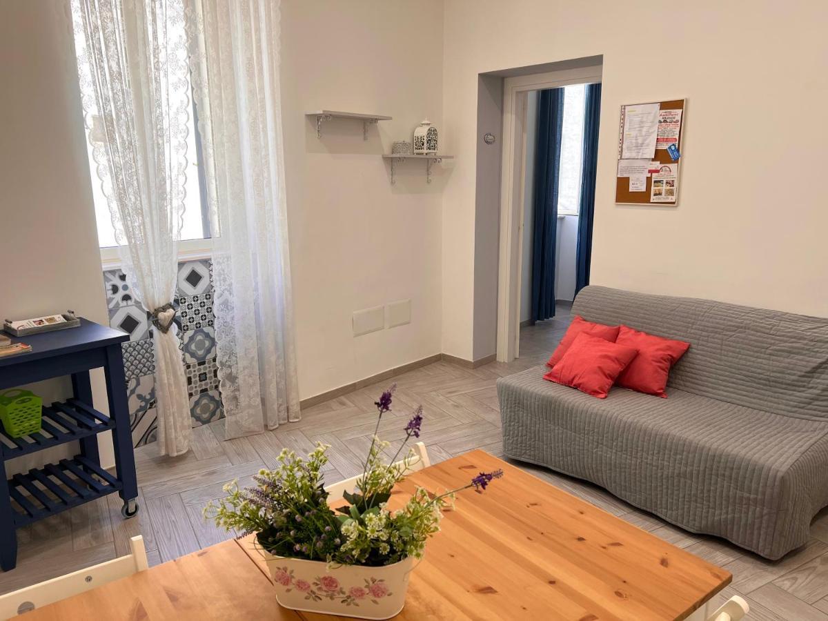Vico Longo 25 - Ensuit Flat In The Heart Of Neapel Exterior foto