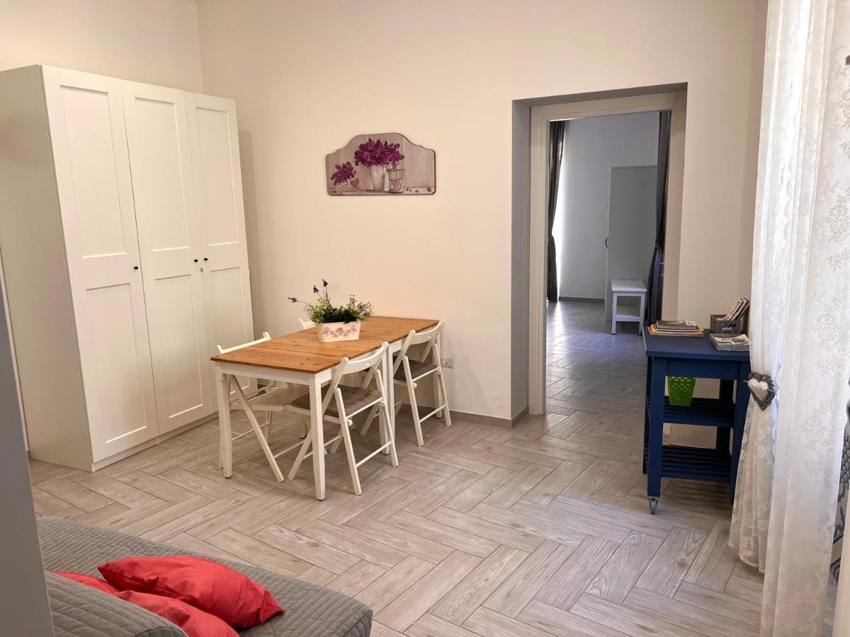 Vico Longo 25 - Ensuit Flat In The Heart Of Neapel Exterior foto