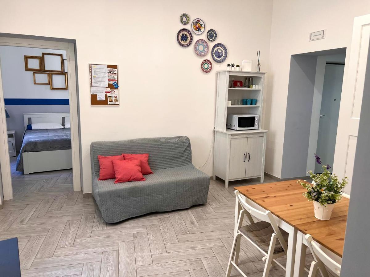 Vico Longo 25 - Ensuit Flat In The Heart Of Neapel Exterior foto
