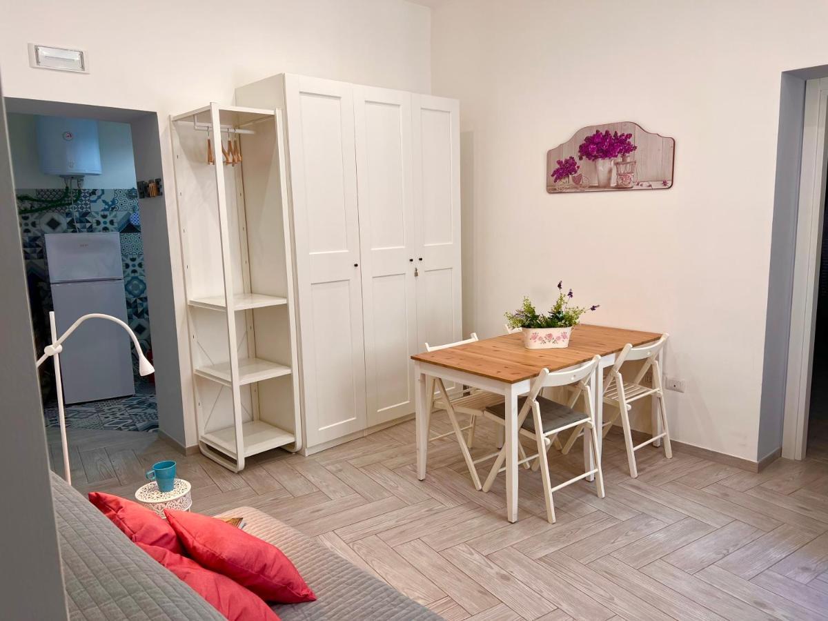 Vico Longo 25 - Ensuit Flat In The Heart Of Neapel Exterior foto