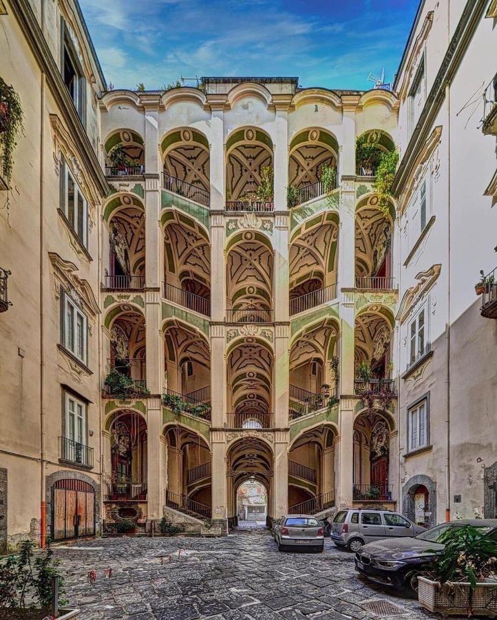 Vico Longo 25 - Ensuit Flat In The Heart Of Neapel Exterior foto